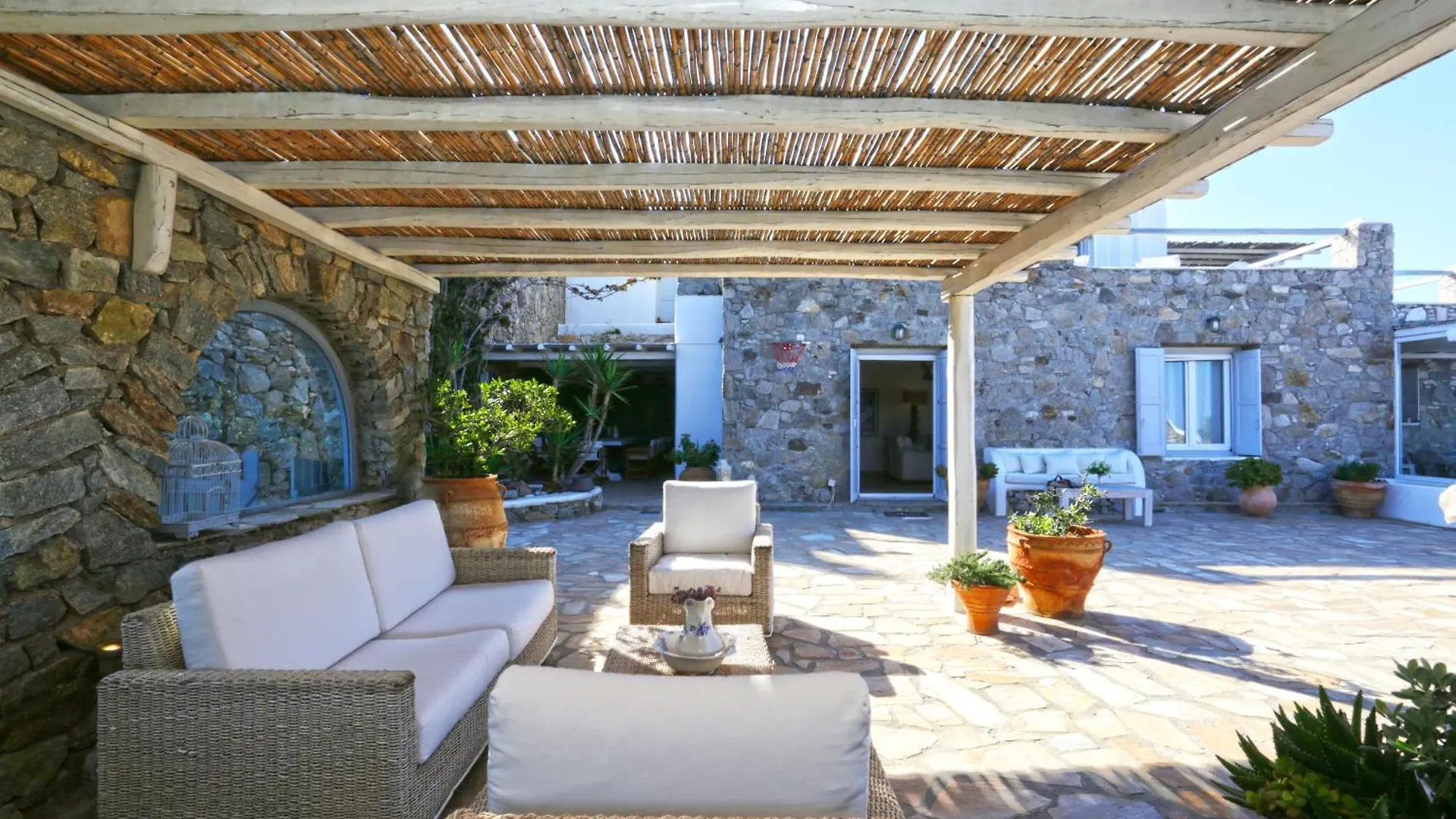 On The Rocks Villa At Cavo Delos Agios Ioannis Diakoftis